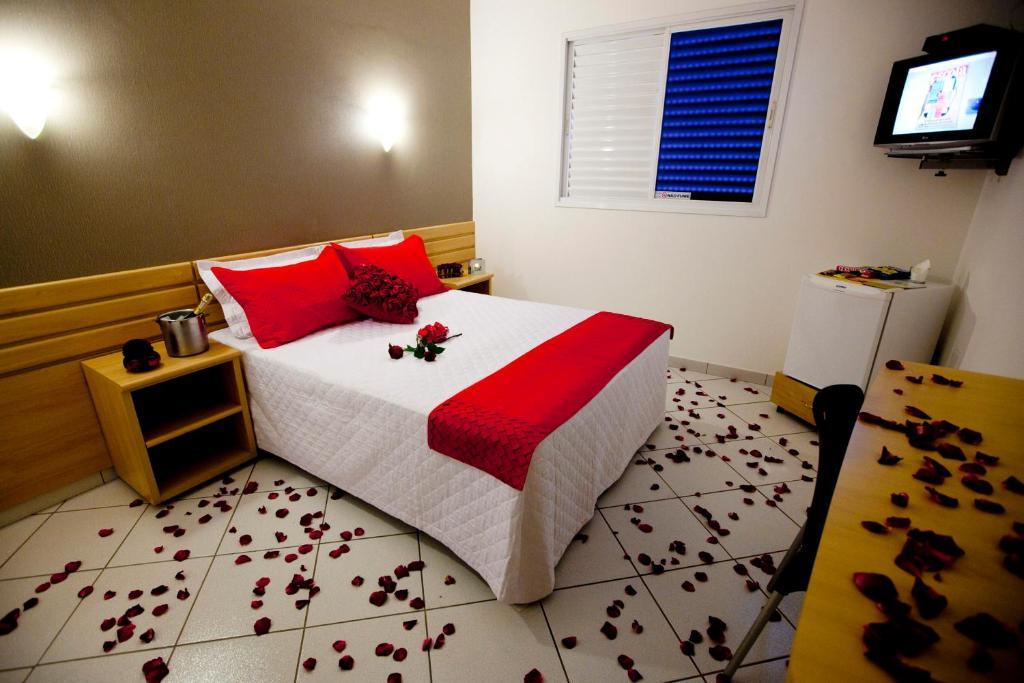 Hotel Sansaed Куяба Номер фото